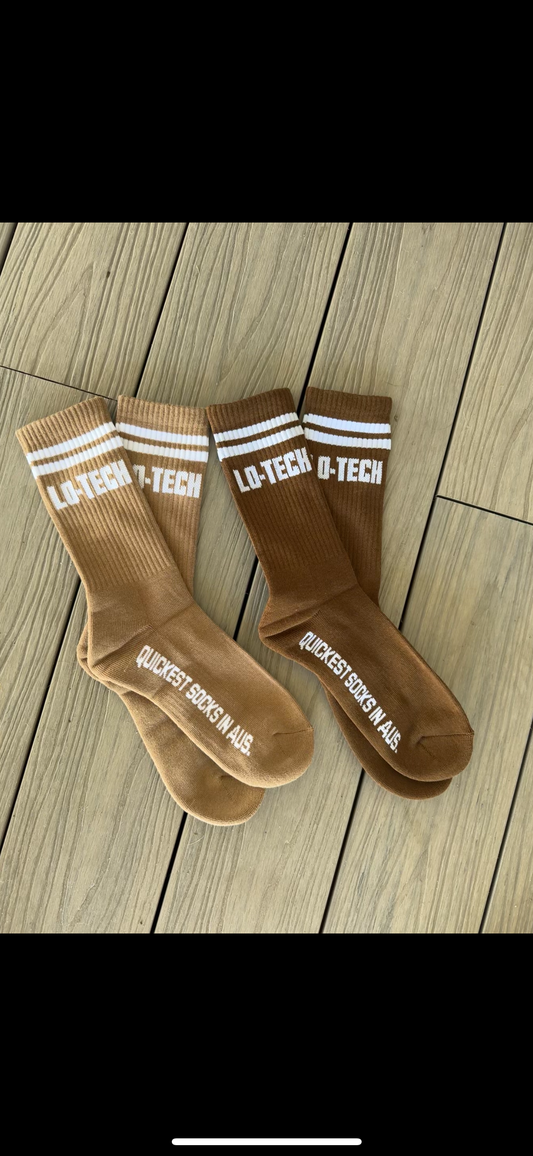 LO TECH RING SOCKS (BASIC B*TCH BROWNS)