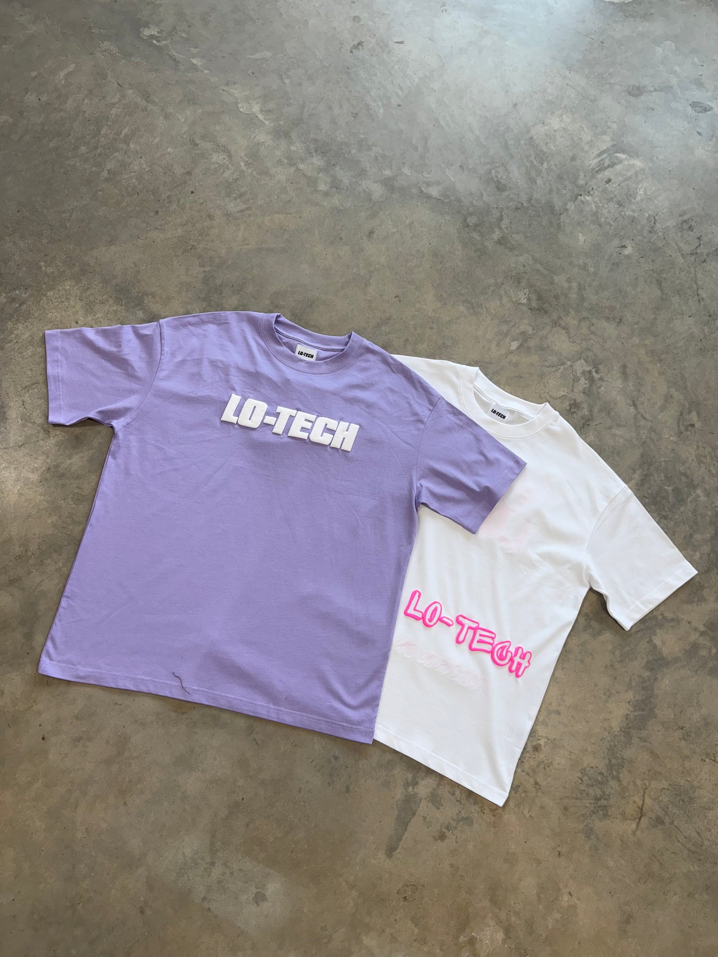 Lotech Lilac tee