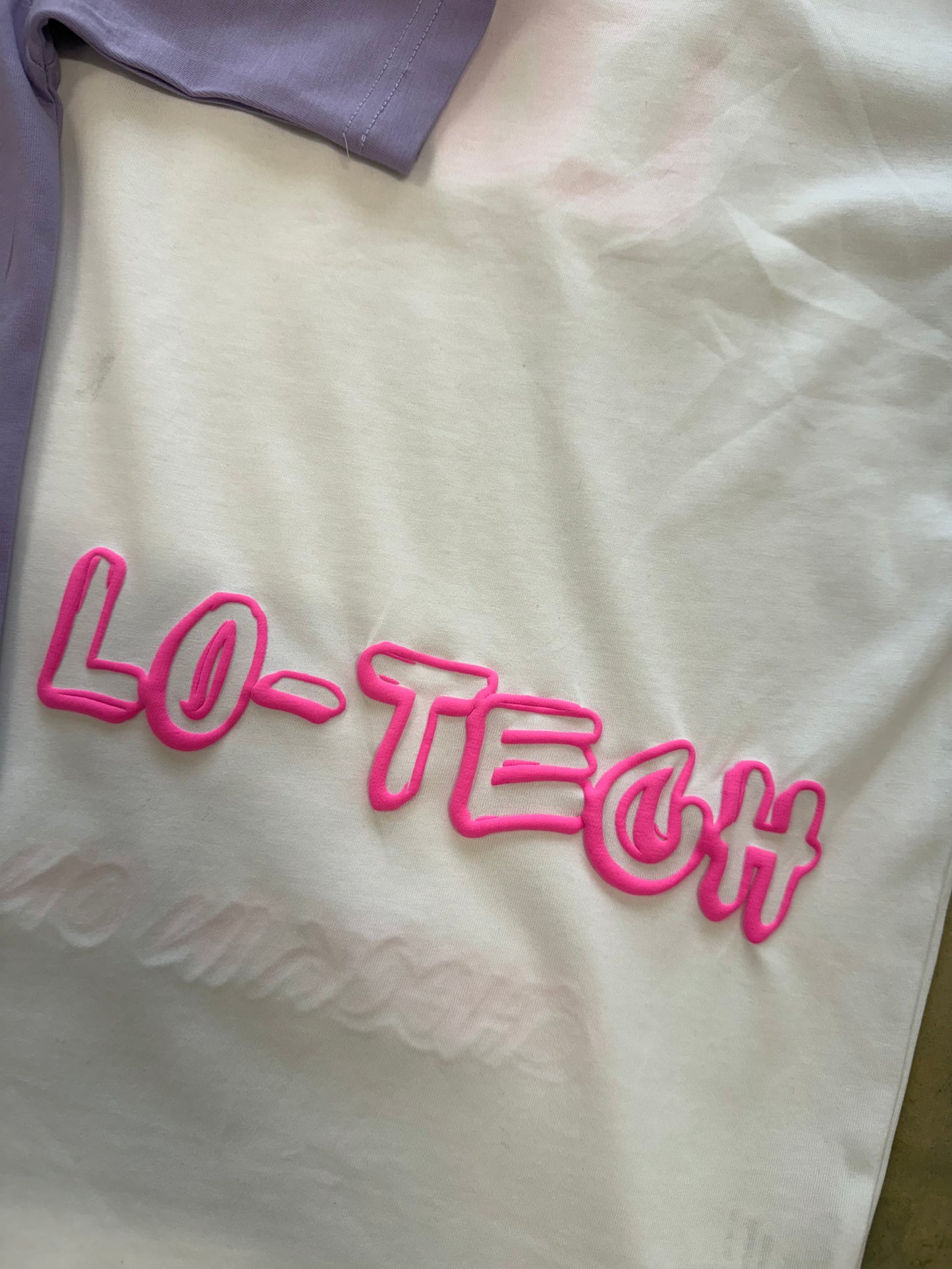 LO-TECH "CHECK IN ON YOUR MATES TEEE"
