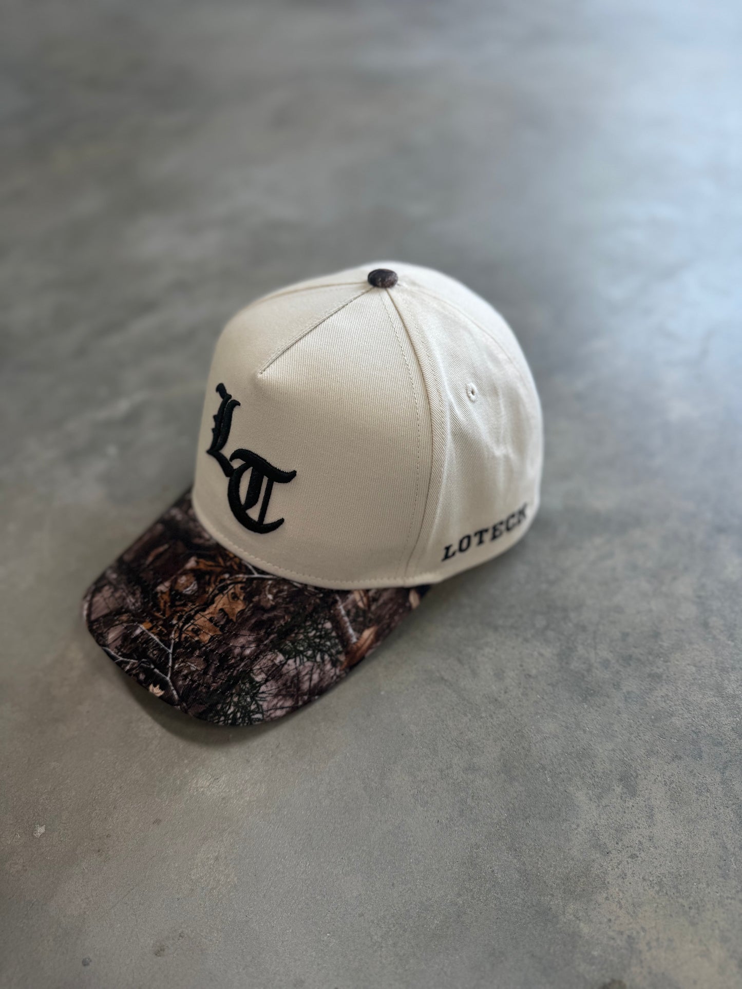 LT signature hat